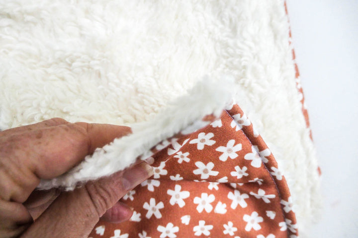 Organic Cotton Sherpa Blanket - Daisy Rust - Baby Gift - Neutral - Baby Shower Gift - Nursery Decor - Crib or Stroller Blanket - Aussie Made