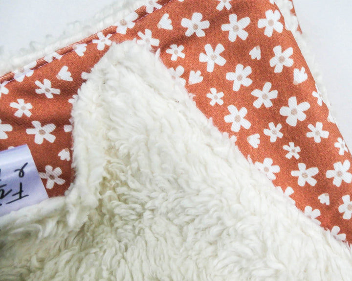 100% Organic Cotton Sherpa Knit Blanket - Daisy - Handmade in Australia