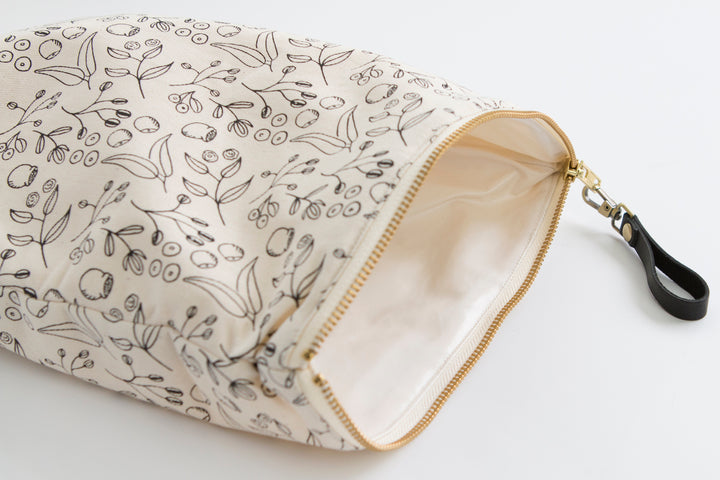 Botanical - Zipper Waterproof Multi Pouch Bag