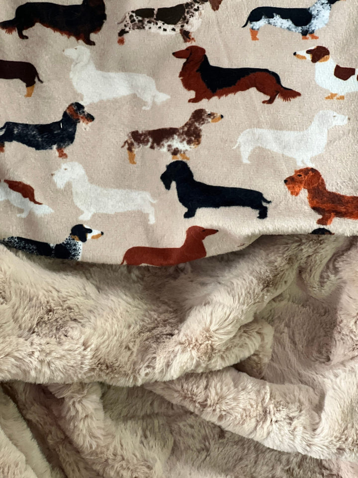 Minky Lovey or Blanket - Dachshund, Doxie - Handmade - Luxury Baby Blanket - Baby Gift - Gender Neutral - Unisex - Dog Breeds - Sausage Dog