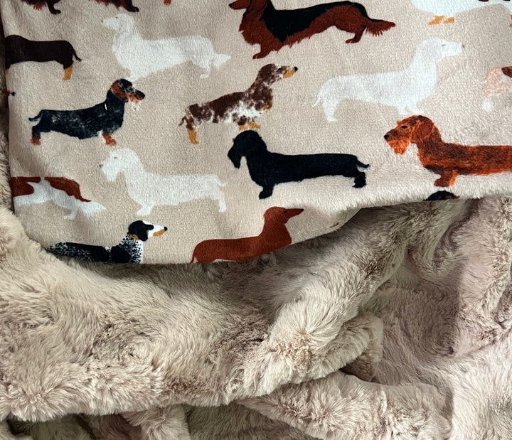 Minky Lovey or Blanket - Dachshund, Doxie - Handmade - Luxury Baby Blanket - Baby Gift - Gender Neutral - Unisex - Dog Breeds - Sausage Dog